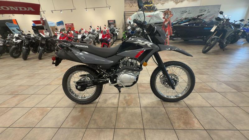 New 2026 Honda XR150L Image 9