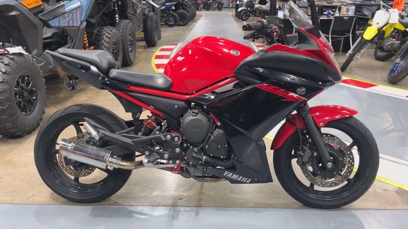 Used 2015 Yamaha FZ6R CA Image 5