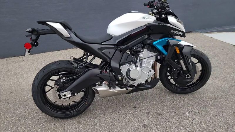 New 2026 CFMOTO 675NK Image 4