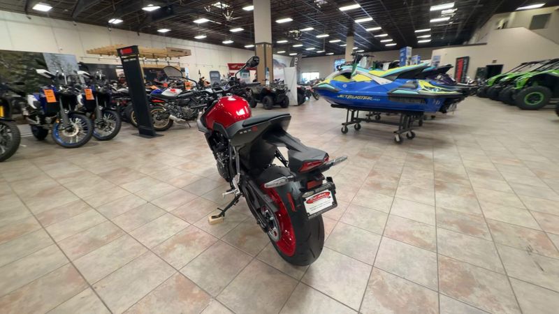 New 2026 Suzuki GSX-8S Image 7
