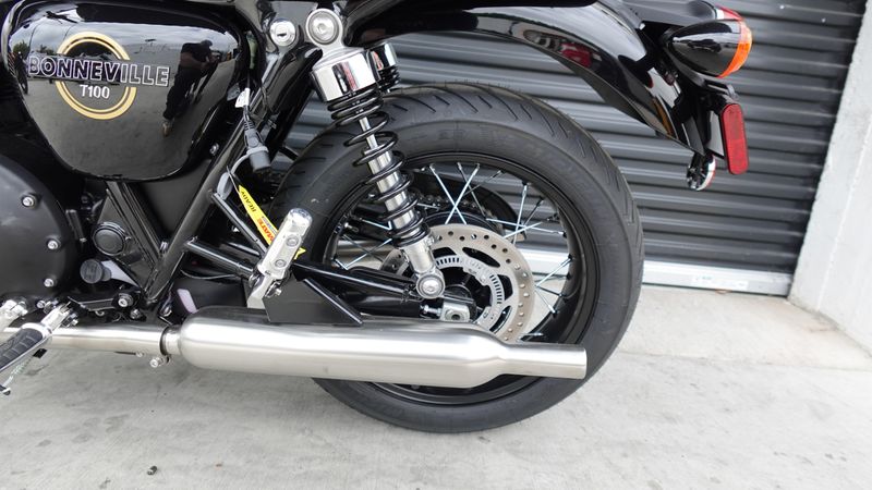 New 2026 Triumph Bonneville T100 Base 
