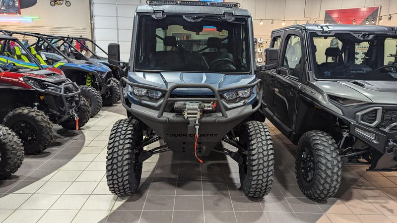 2025 Can-Am DEFENDER MAX LIMITED CAB HD10 DUSTY NAVYImage 3