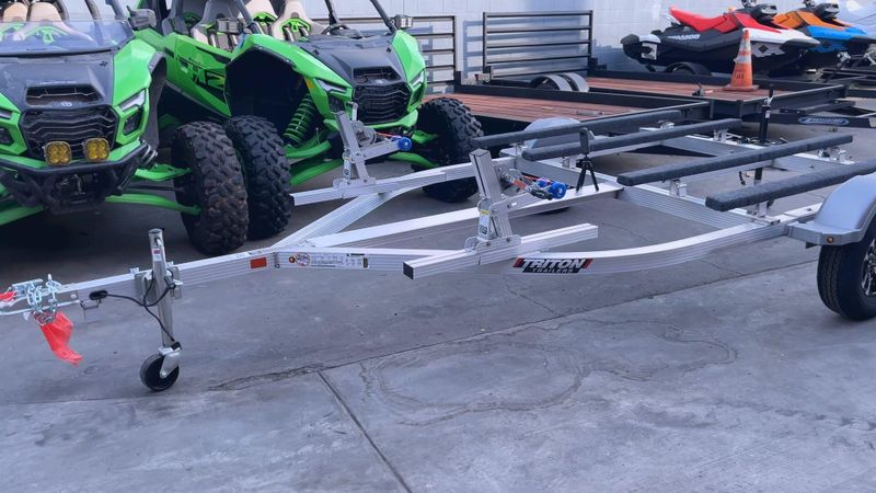 New 2026 Triton ELITE WCII PWC TRAILER W&sol; ALUMINUM WHEELS AND SPARE 13 TIRE Image 7