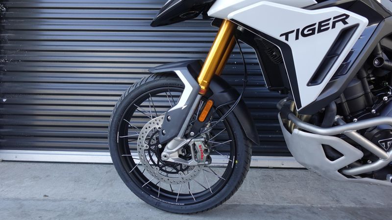 New 2025 Triumph Tiger 900 Rally Pro 