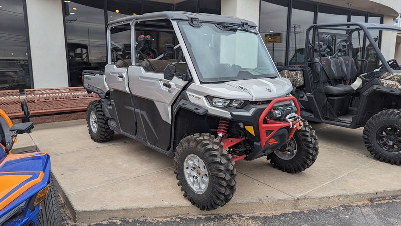 2024 Can-Am DEFENDER MAX XMR 65 HD10 GY 24Image 3