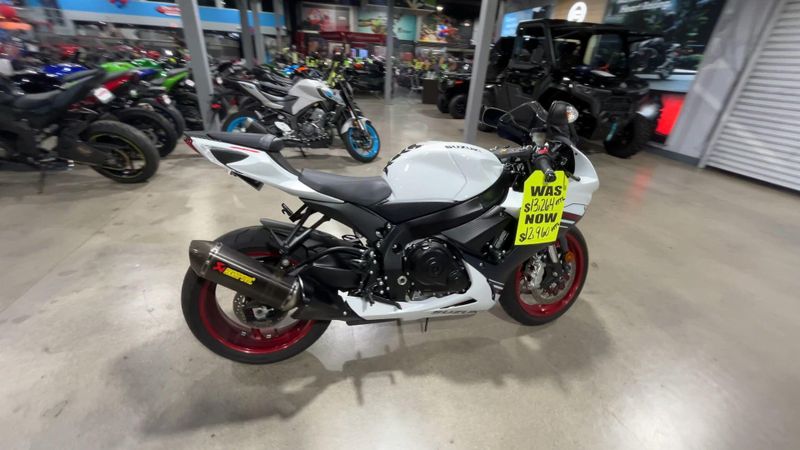 Used 2024 Suzuki GSX-R600 Image 9