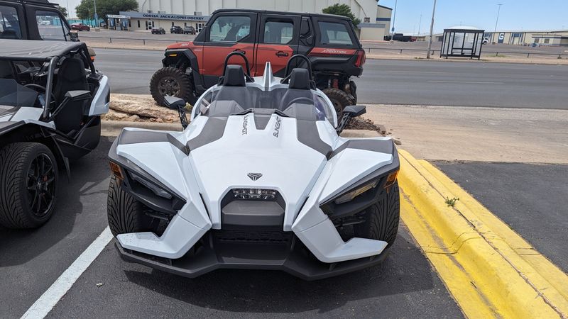 2024 Polaris SLINGSHOT S TECH MANUAL S with Technology Package IImage 4