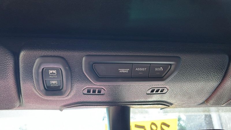 2022 Jeep Wrangler Unlimited WillysImage 15