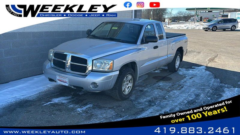 2007 Dodge Dakota SLTImage 1