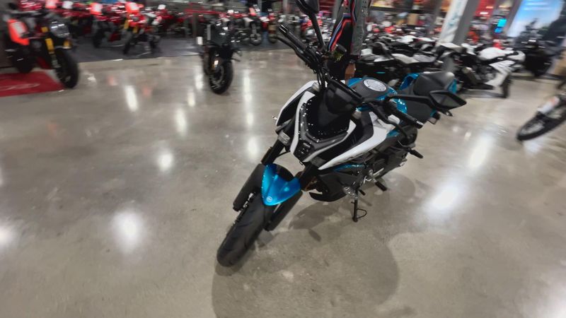 New 2026 CFMOTO 450NK Image 4