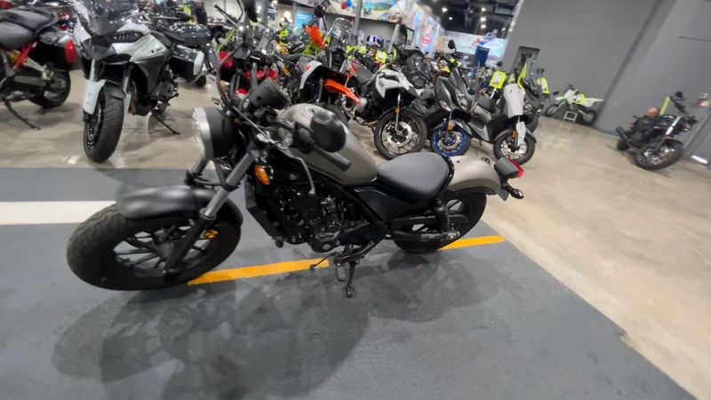 Used 2018 Honda REBEL 300 Image 5
