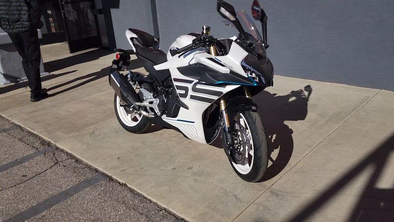 New 2026 CFMOTO 450SS Image 6