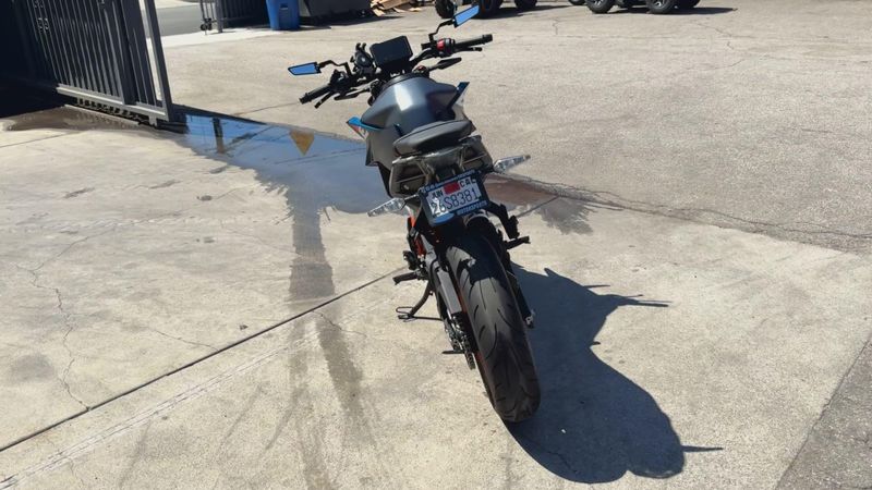 Used 2024 KTM 390 DUKE Image 3