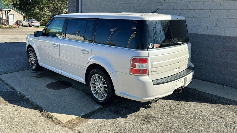 2014 Ford Flex SELImage 3