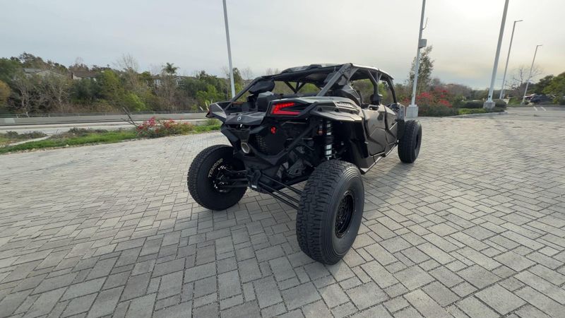 New 2025 Can-Am MAVERICK X3 MAX X RS TURBO RR SMART-SHOX Image 8