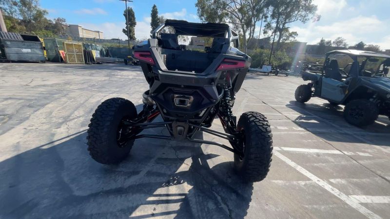New 2026 Polaris RZR PRO R ULTIMATE Image 7