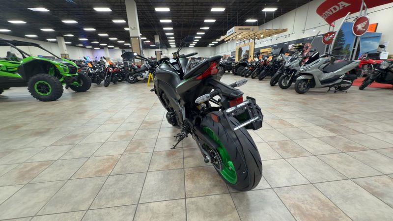 New 2026 Kawasaki Z1100 SE ABS Image 7