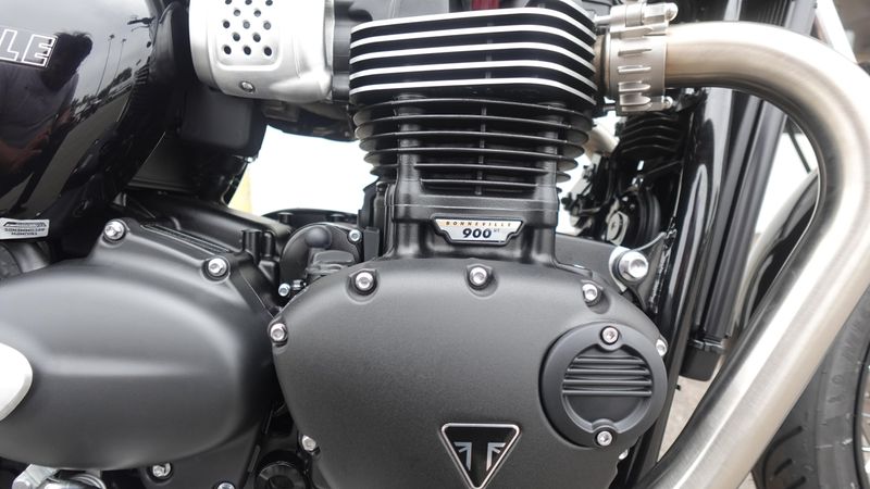 New 2026 Triumph Bonneville T100 