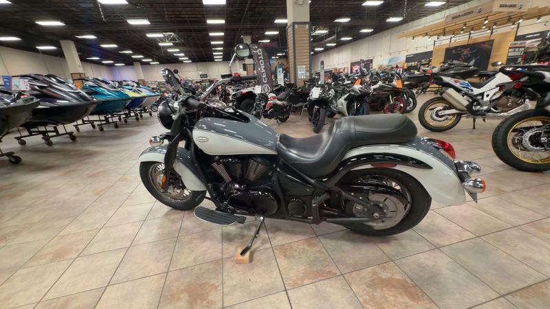 Used 2024 Kawasaki VULCAN 900 CLASSIC Image 6