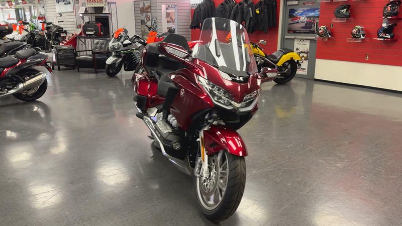 Used 2023 Honda GOLDWING TOUR Image 3