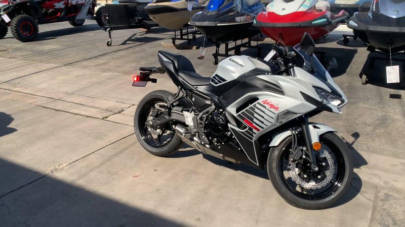 New 2026 Kawasaki NINJA 650 ABS Image 2