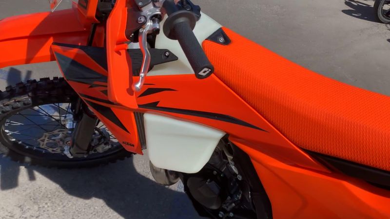 New 2025 KTM 150 XC-W Image 3