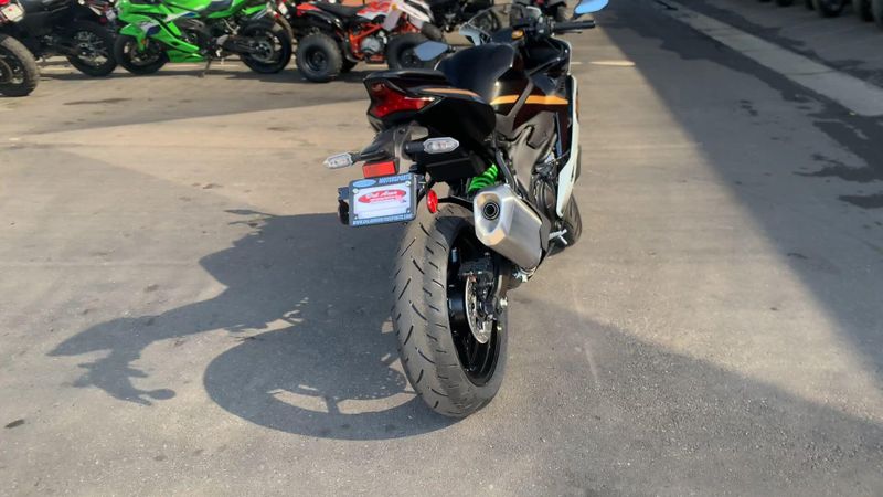 New 2026 Kawasaki NINJA ZX-4RR ABS Image 8