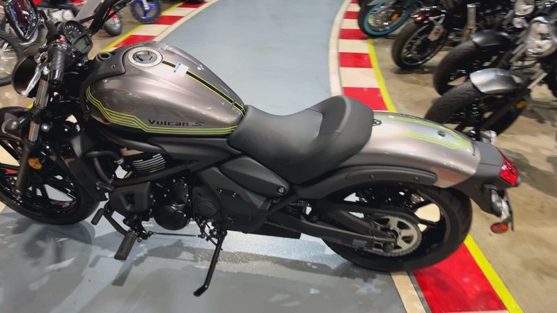 New 2026 Kawasaki VULCAN S ABS Image 2