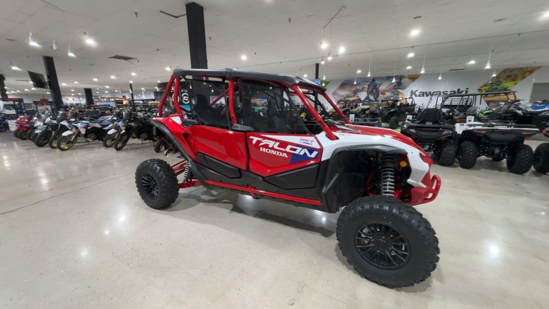 New 2026 Honda TALON1000R4 FOX LIVEVALVE Image 7