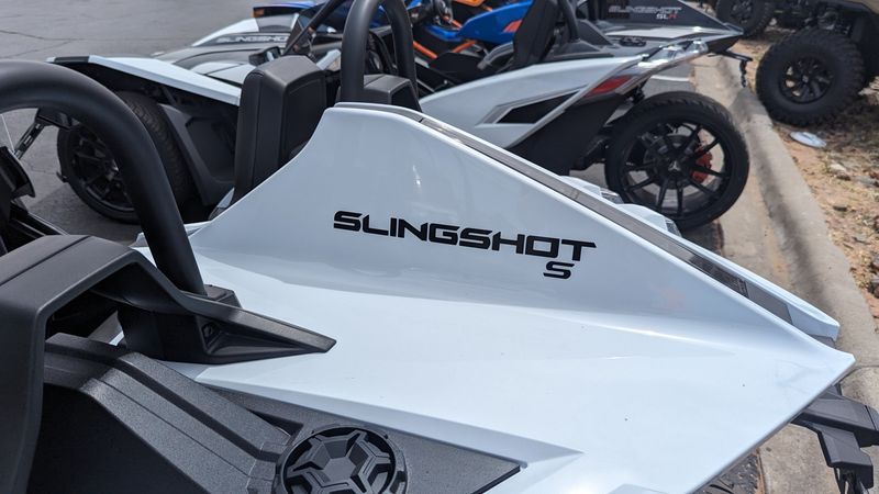 2024 Polaris SLINGSHOT S TECH MANUAL S with Technology Package IImage 11