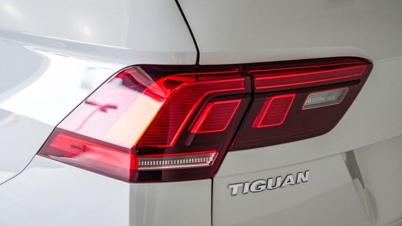 2021 Volkswagen Tiguan 2.0T SImage 9