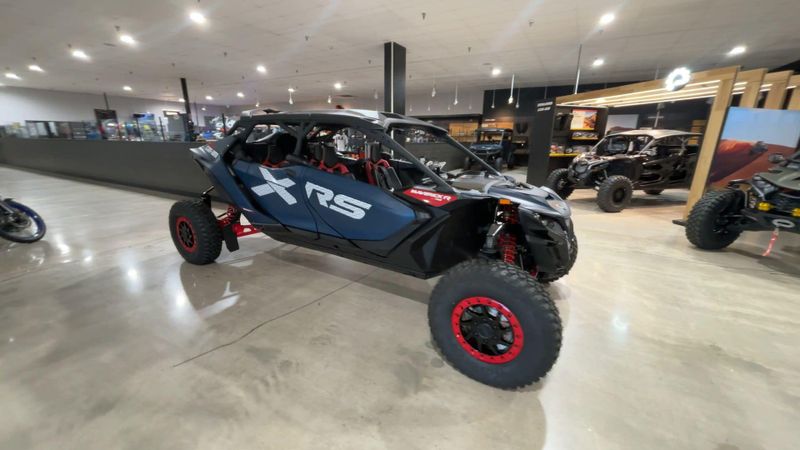 New 2026 Can-Am MAVERICK R MAX X RS 999T DCT Image 6