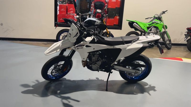 New 2025 Suzuki DR-Z4SM Image 5
