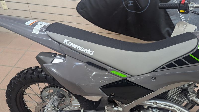 2025 Kawasaki KLX 140R FImage 10