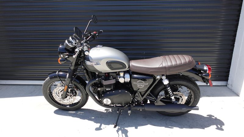 New 2026 Triumph Bonneville T120 Black Base 