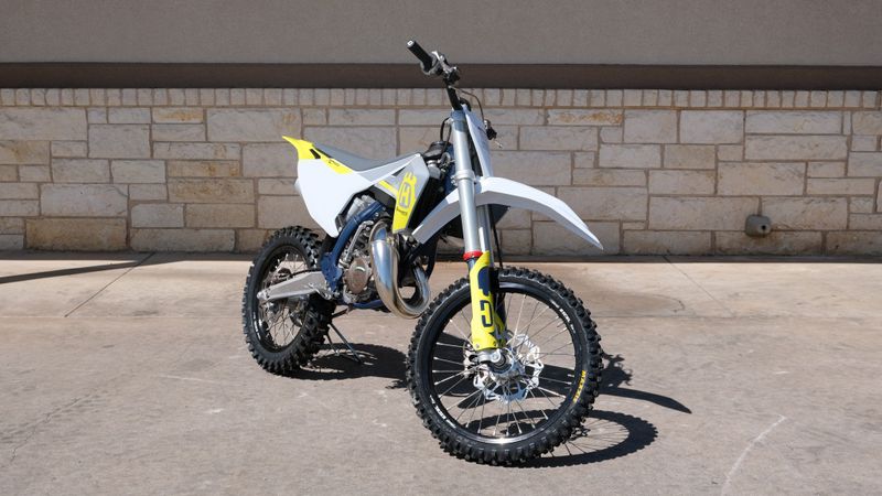 2024 HUSQVARNA TC 85 1714 in a WHITE exterior color. Family PowerSports (877) 886-1997 familypowersports.com 