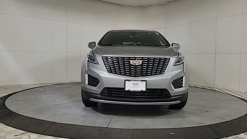 2023 Cadillac XT5 Premium Luxury photo 2