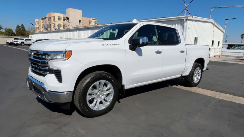 Used 2025 Chevrolet Silverado 1500 LTZImage 5