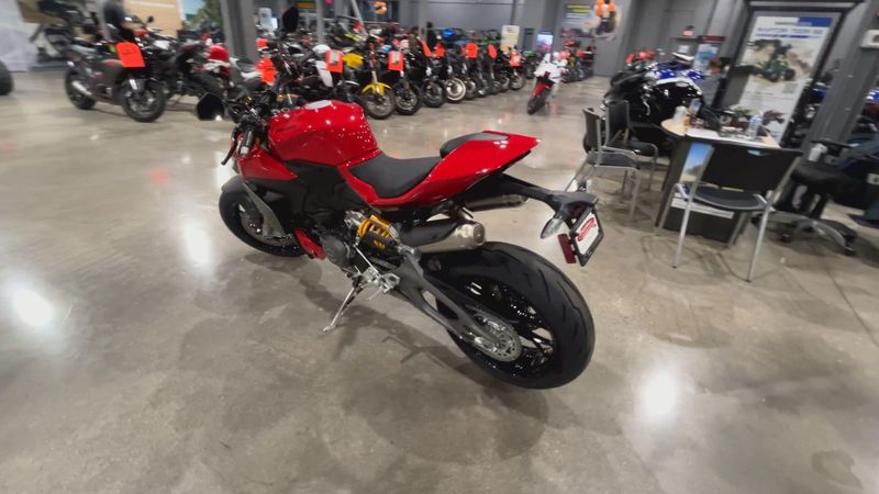 New 2026 Ducati STREETFIGHTER V2 S 896 Image 7