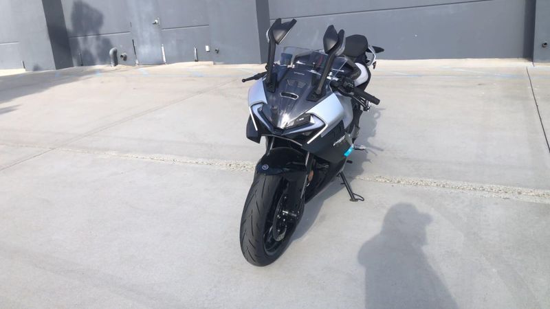 New 2026 CFMOTO 675SS Image 3