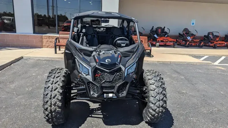 2025 Can-Am MAVERICK MAX XDS 64 TURBO RR TRIPLE BLACKImage 7