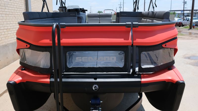 2024 SEADOO SWITCH SPORT 18 230  in a RED exterior color. Family PowerSports (877) 886-1997 familypowersports.com 