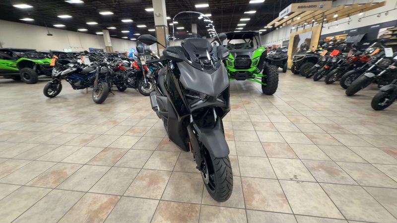 New 2026 Yamaha Xmax Image 3