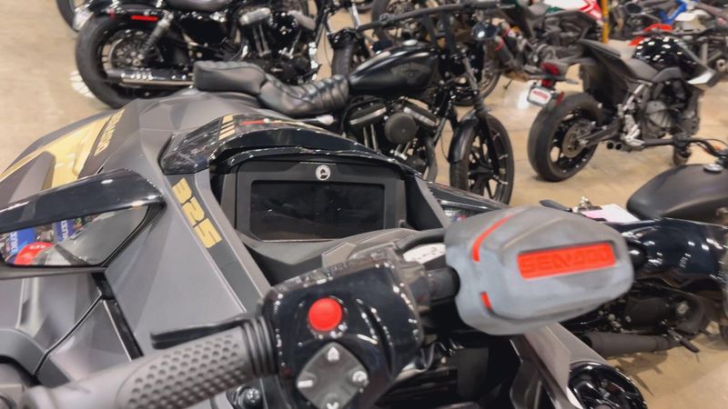 New 2025 Sea-Doo RXT-X 325 (SOUND SYSTEM) Image 5