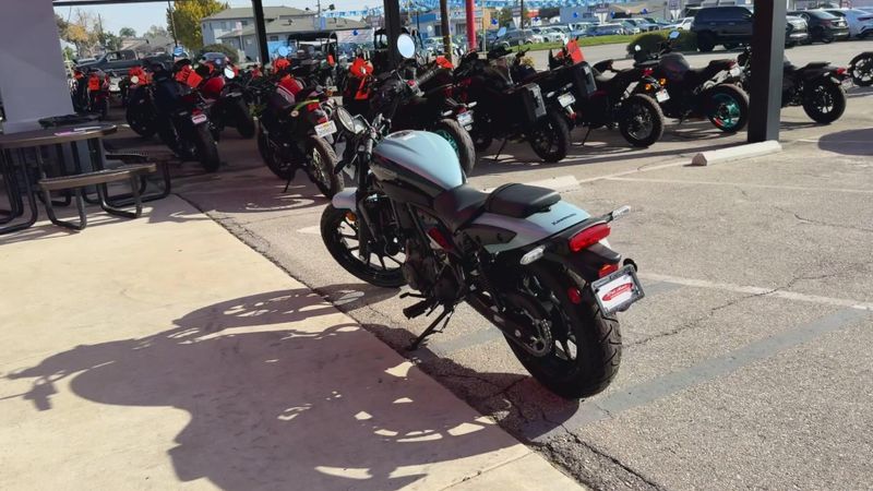 New 2025 Kawasaki ELIMINATOR SE ABS Image 6