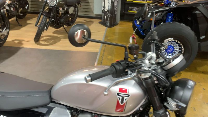 New 2025 Triumph SPEED TWIN 900 Image 5