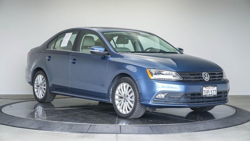 2016 Volkswagen Jetta 1.8T SELImage 6