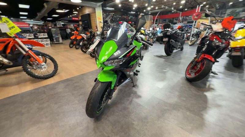 Used 2022 Kawasaki NINJA 650 Image 8