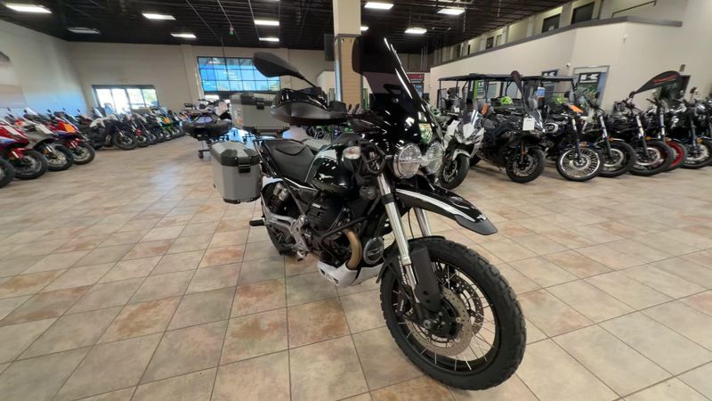 Used 2023 Moto Guzzi V85 TT Guardia dOnore Image 3