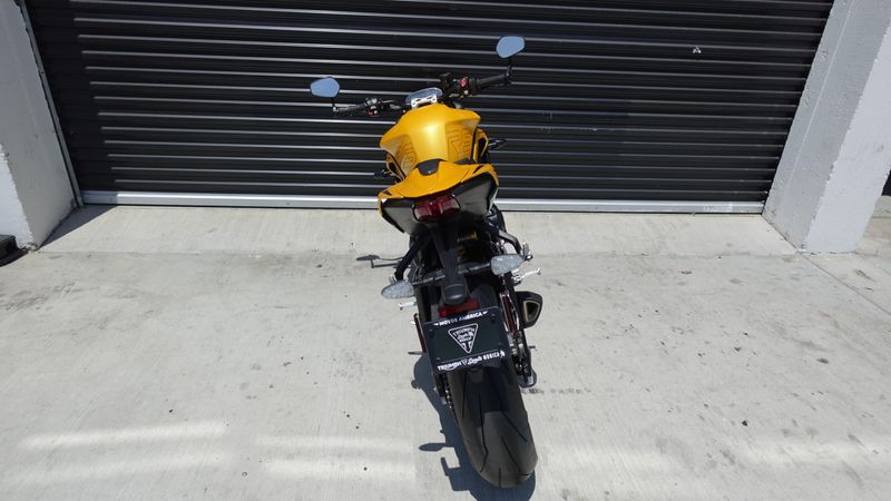 New 2025 Triumph Street Triple 765 RS 